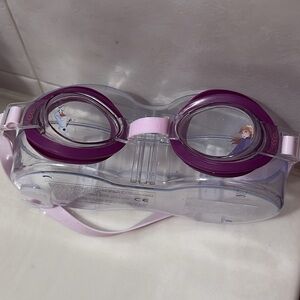 Disney Frozen Elsa and Olaf Swim Goggles 4+ ~ What Kids Want Inc
